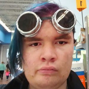 Meet your Posher, Luke